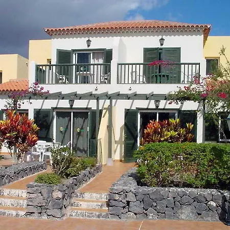 Hotel Adelfas 2